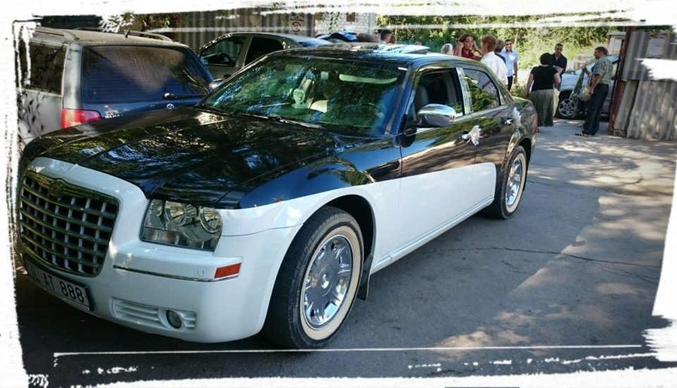 Chrysler C300 alb&negru