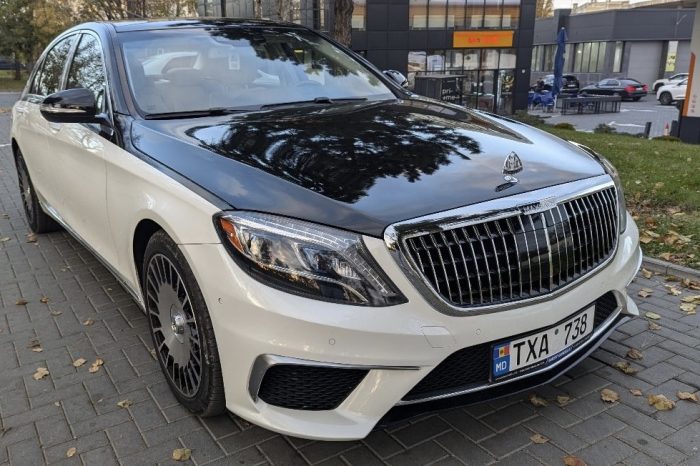 S Class W222 Maybach black&white