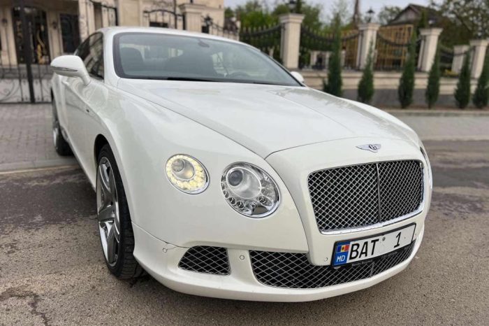 Bentley Continental alb